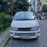Mitsubishi Delica 1