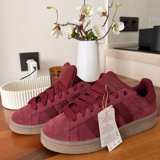 Новые Adidas Campus бордовые