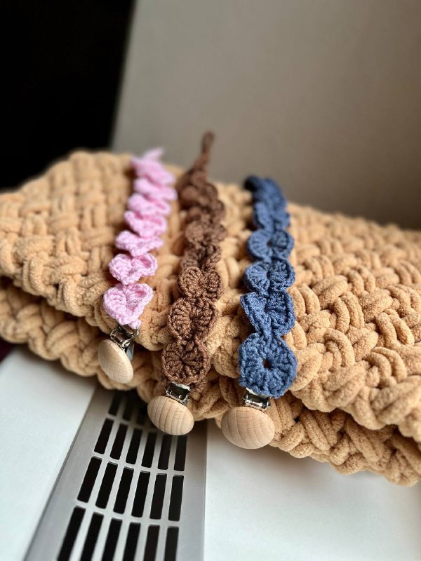 Игрушки погремушки насочки держатели для сосок 9