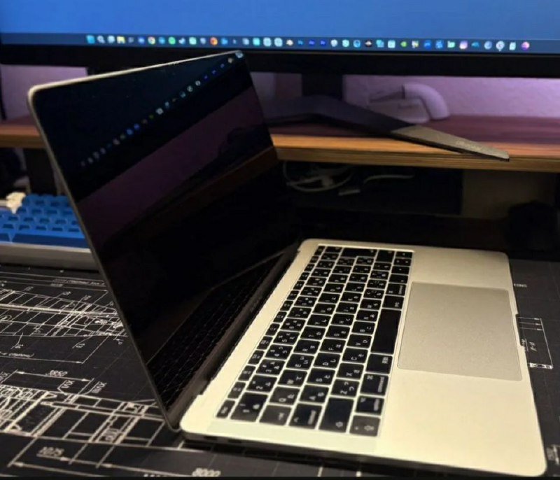 MacBook Pro 2015 8 ГБ 256 ГБ SSD 3
