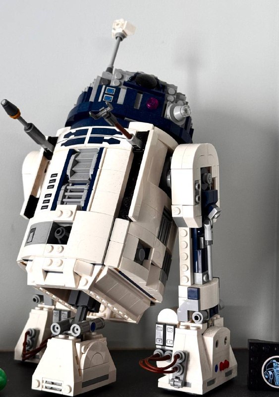 Lego Jeep Rubicon, Lamborghini Huracan, R2D2 3