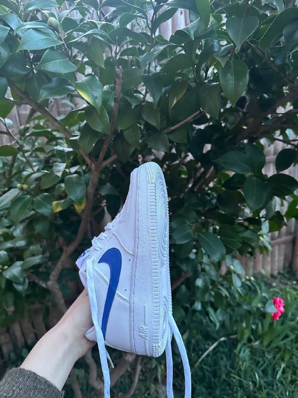 Новые кроссовки Nike размер 35.5