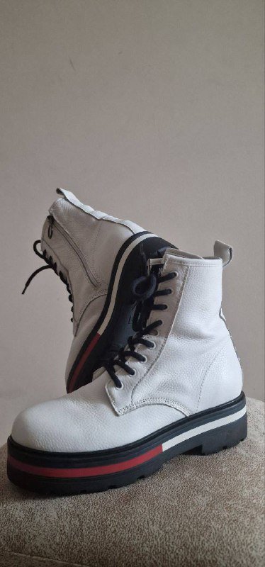 ботинки Tommy Hilfiger Jeans мужские белые