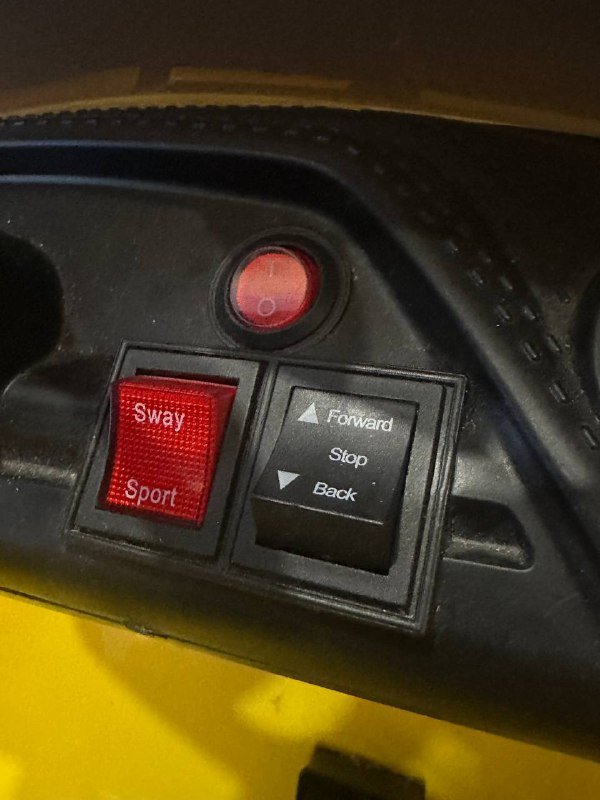 Управляемая машинка детская с музыкой 4