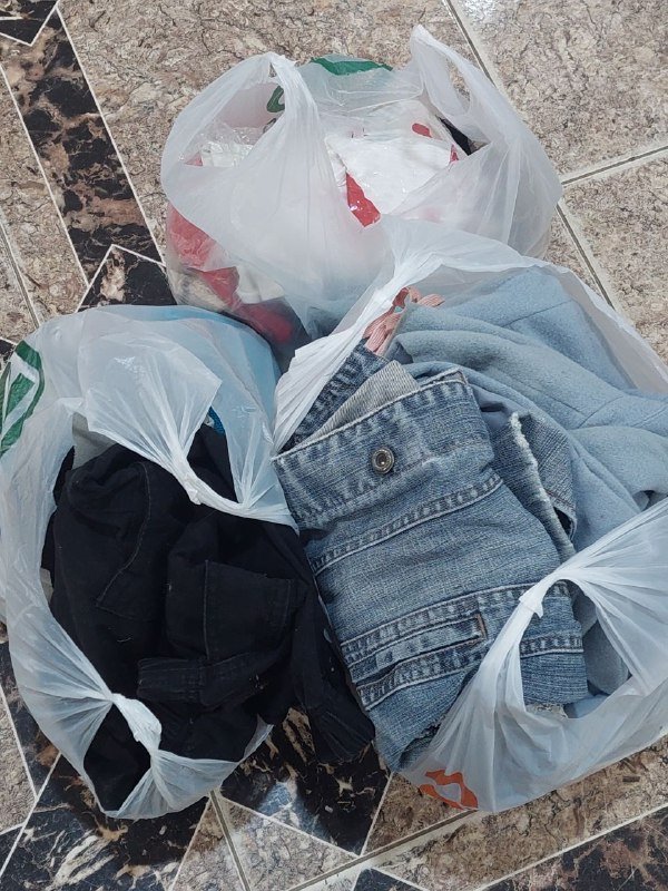 Пакеты одежды куртка штаны кофты майки сапоги пальто