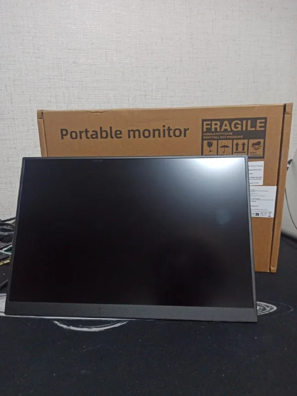 Portable 16-inch 120 Hz monitor 1