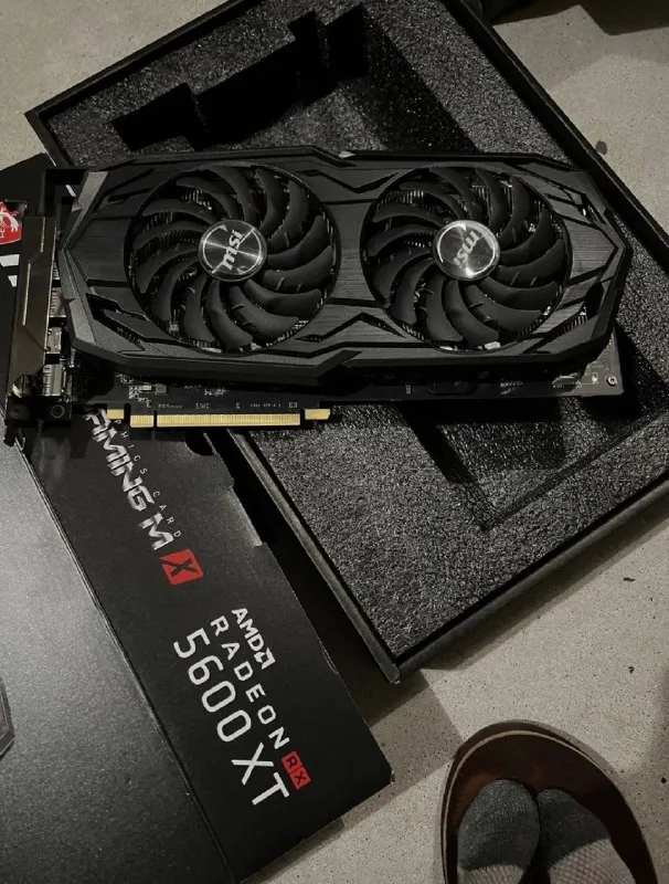 RX 5600 XT 1