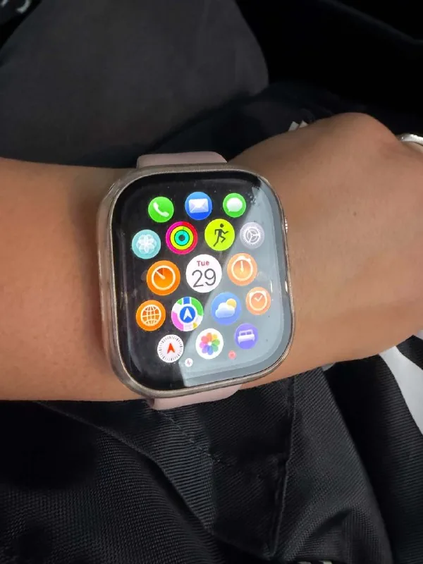 Apple Watch Series 10 46mm GPS 1