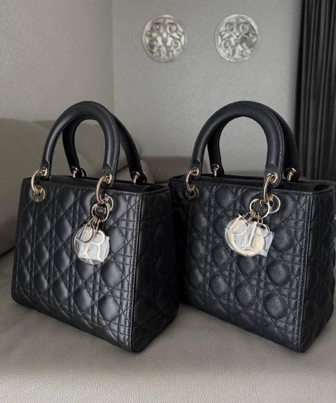 Christian Dior Lady Dior Medium черная сумка