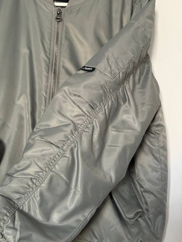 Утеплённый бомбер Pull&Bear размер M 38 2