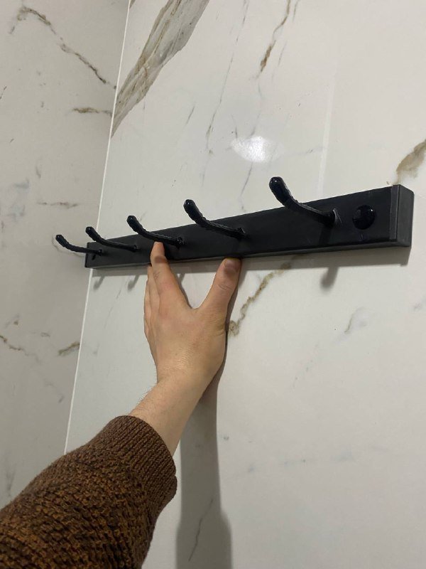 Металлическая настенная вешалка усиленная