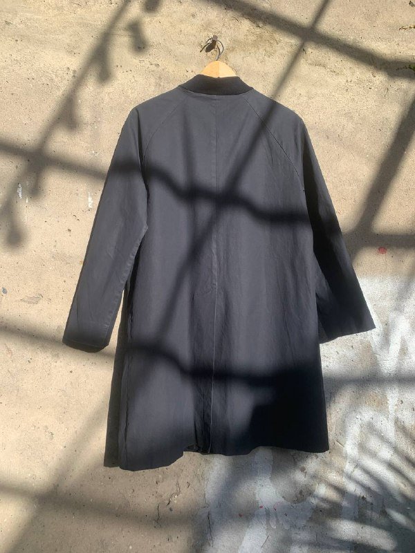 Хлопковый плащ Cos с водоотталкивающей пропиткой 2