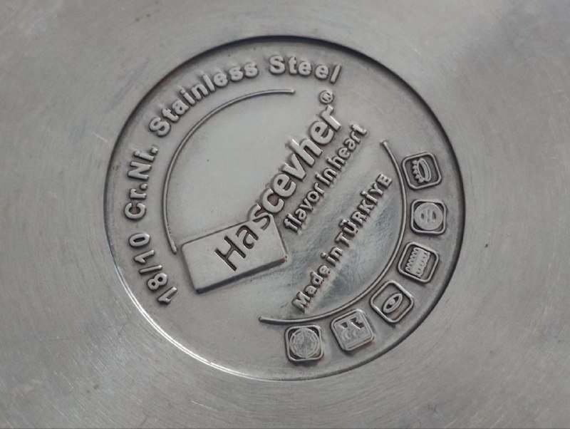 Набор кухонной посуды с крышками 2