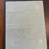 Газовый баллон, коврик силиконовый, скалка, деревянная посуда, миксер 3