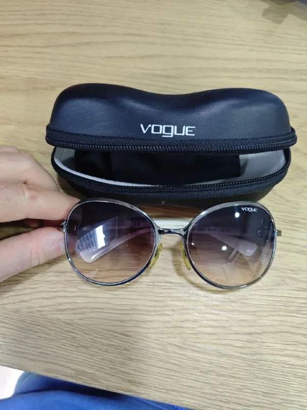 Очки Vogue, Valentino, Vera Wang 1