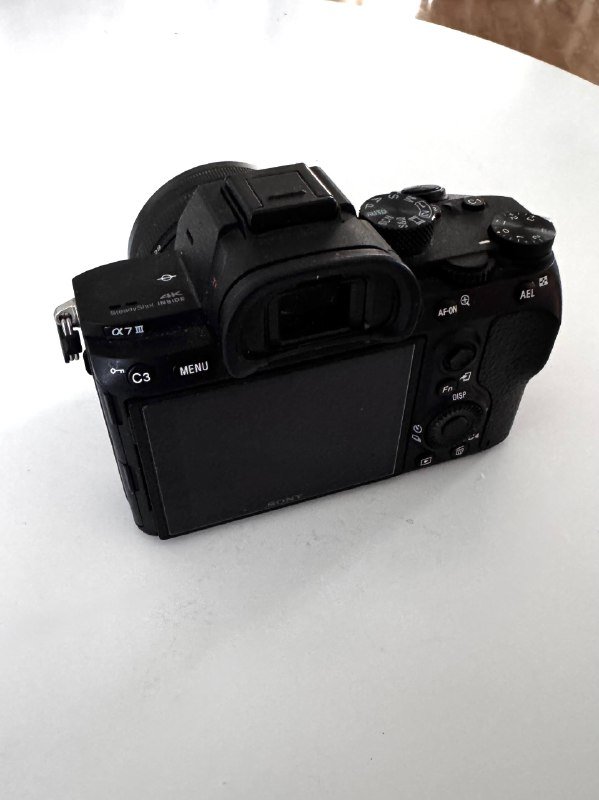 Sony A7m3 камера и объектив Sony 28-60/4-5.6