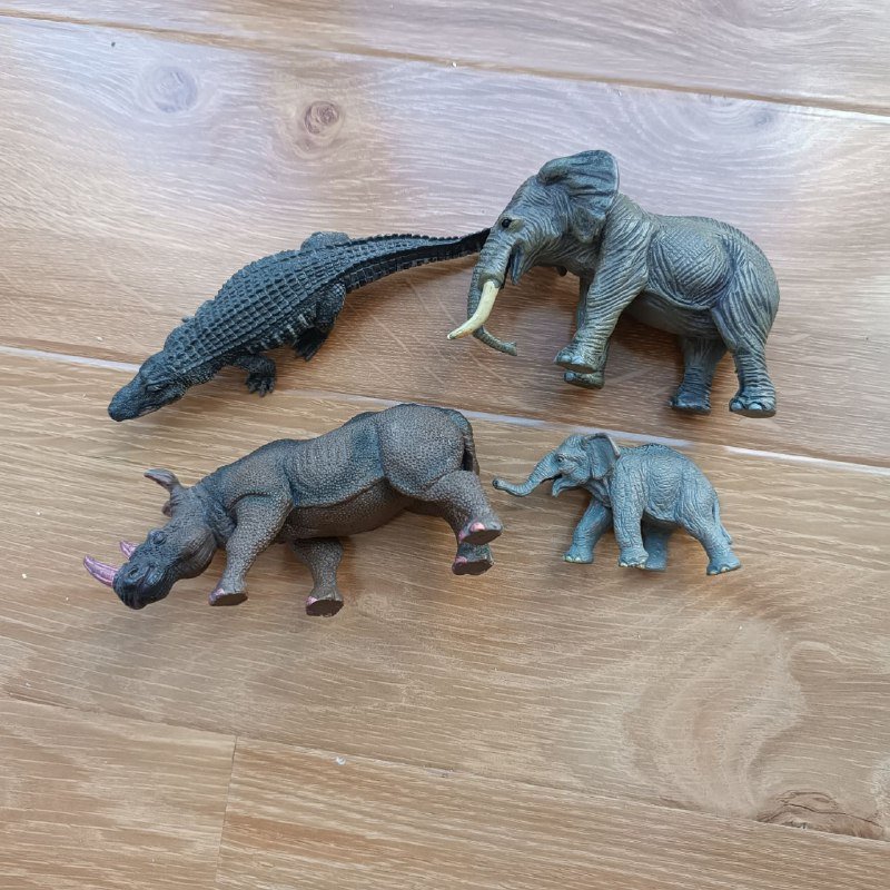 Фигурки животных фирмы Colleta 21 шт