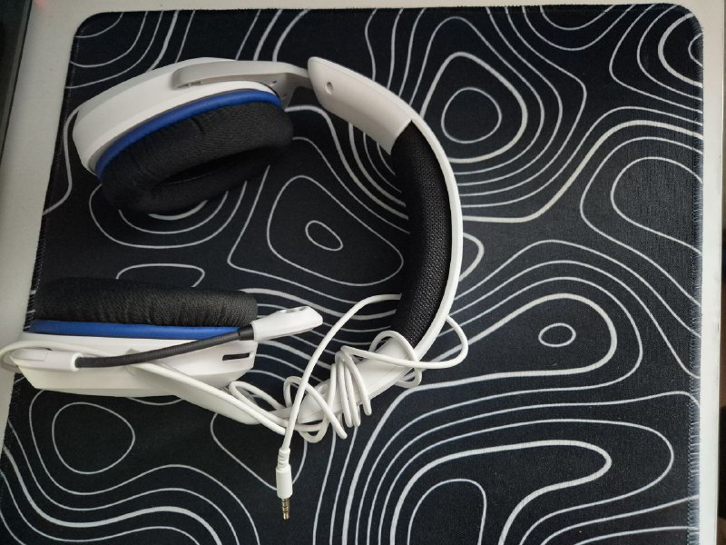 HYPERX Headset and Keyboard 2