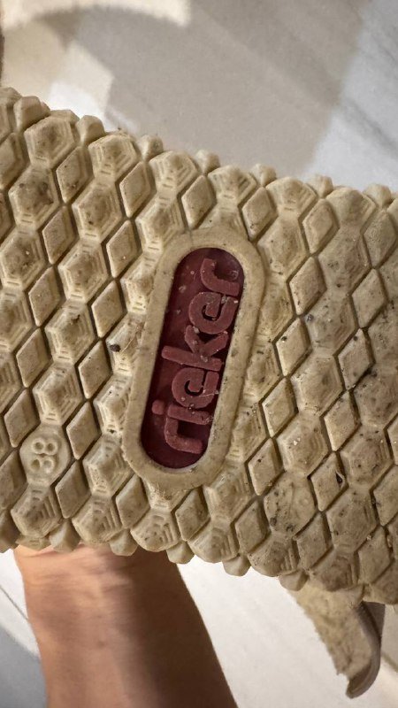 Ботинки rieker кожа 38 -37,5 3