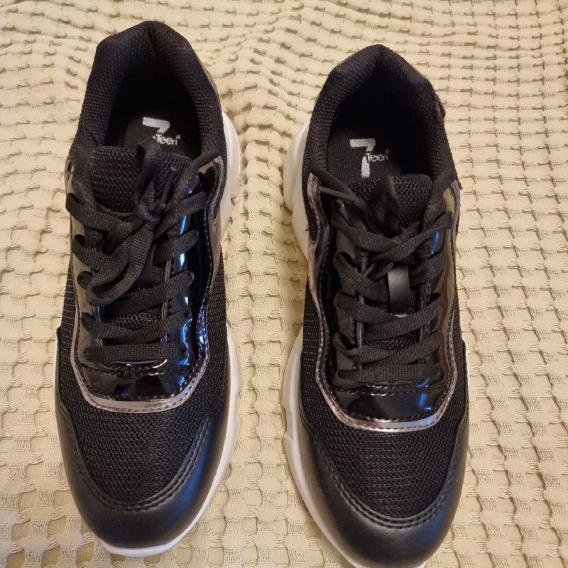 Кожаные синие босоножки, чёрные кроссовки 7