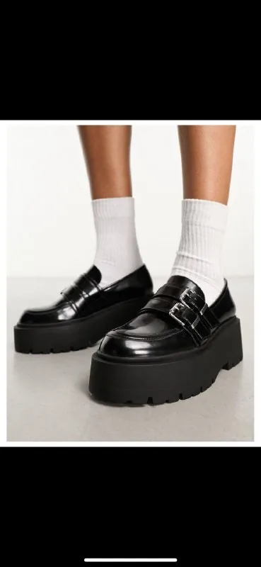 Черные лоферы Bershka 1