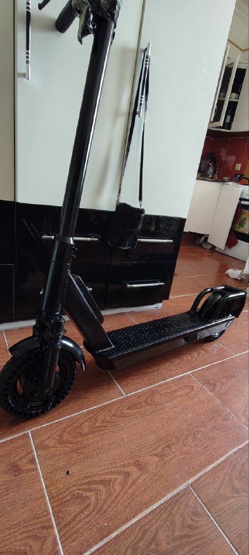 B1D электросамокат