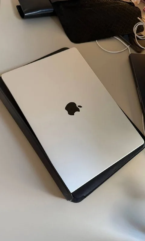 Macbook Pro 16 2021 M1 Pro 1