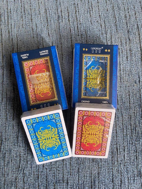 Пластиковые игральные карты два варианта рубашки 4