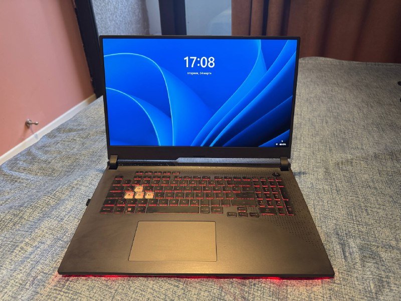 ASUS ROG Strix G17 ноутбук Ryzen 7, RTX 3050, 16GB