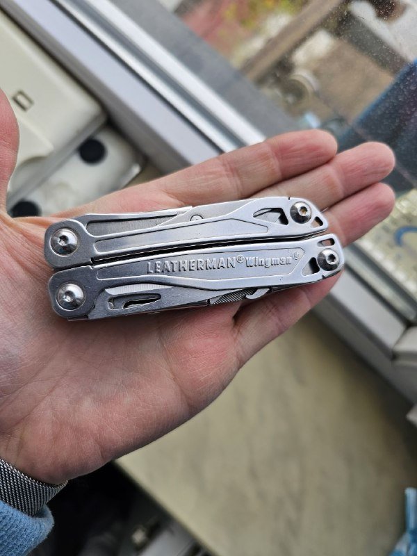 Leatherman Wingman мультитул
