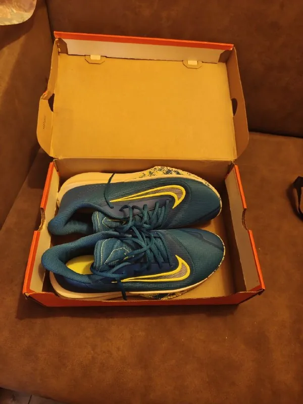 Кроссовки Nike, 46 размер 1