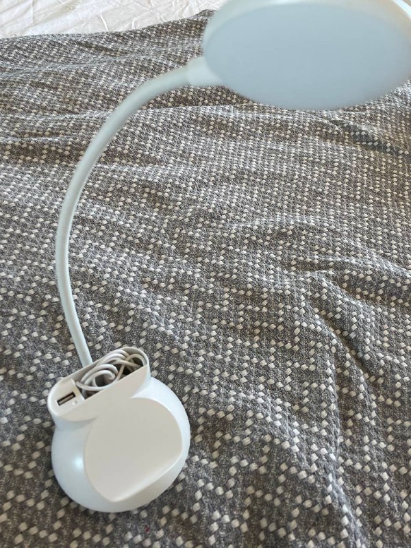 Светильник ночник с проводом и зарядкой 2