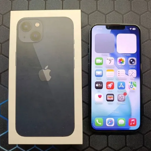 iPhone 13 128GB Midnight