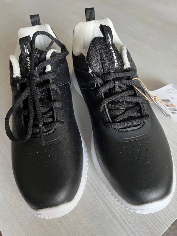 Кроссовки Reebok размер 34