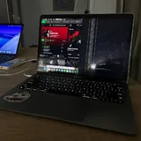 MacBook Air M1 8/256 с треснутой матрицей 2
