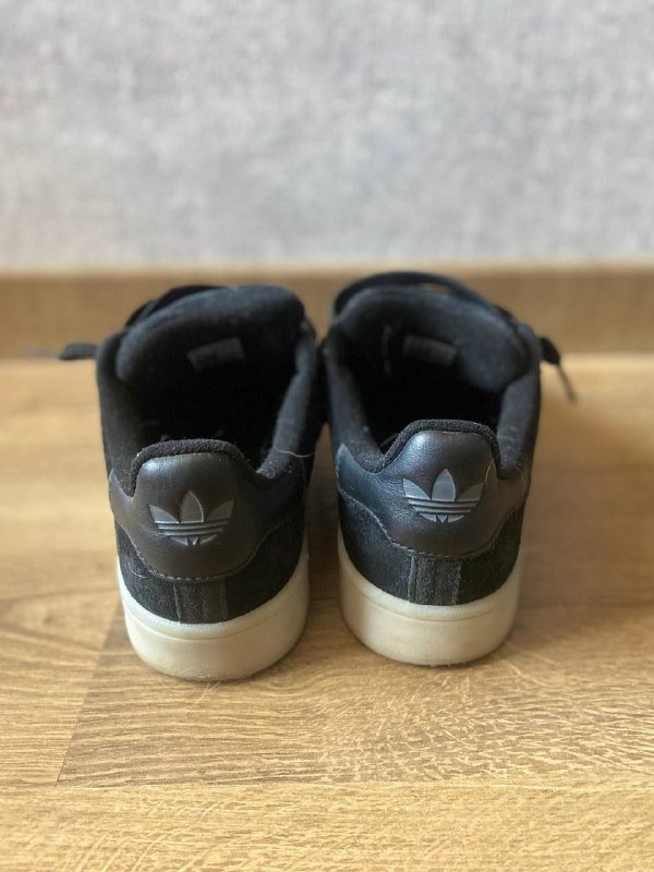 кроссовки Adidas Campus, женская куртка ветровка Quechua 2