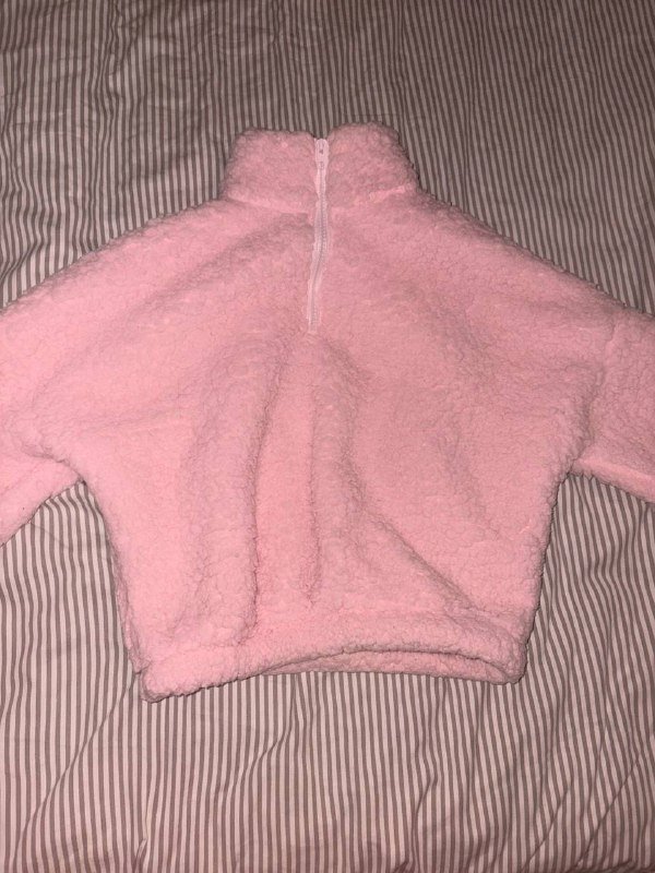 Розовая плюшевая кофточка 2