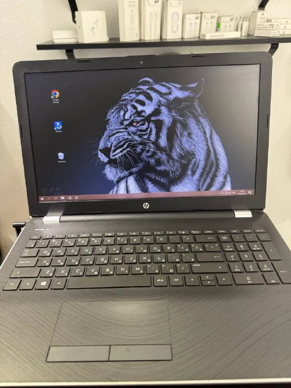 Ноутбук HP 1