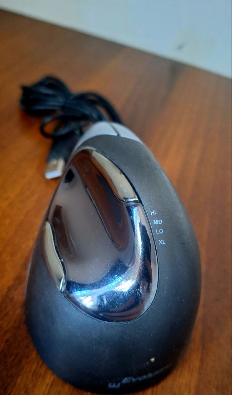 Mouse рукамасажор, Зарядка iPhone 2