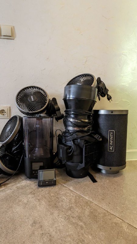 Контроллер, 4 вентилятора, вытяжка, увлажнитель, угольный фильтр