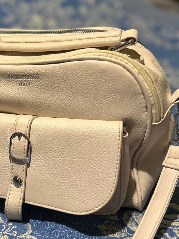 Вместительная сумка