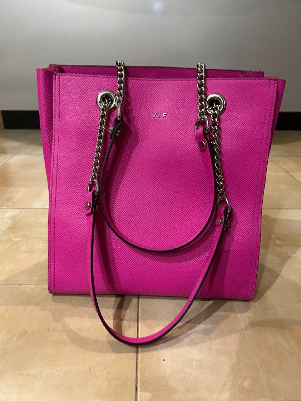 Розовая сумка VIF