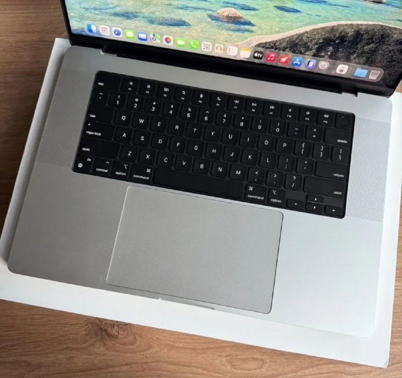 MacBook Pro 16 M4 Pro 24/512GB Silver 3