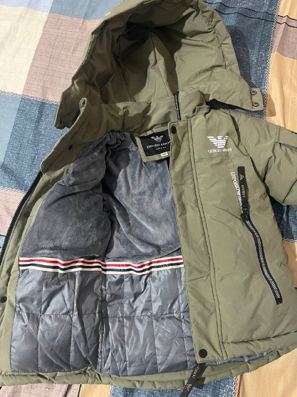 Детская зимняя куртка размер 98 см 2