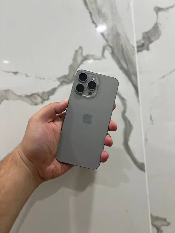 iPhone 15 Pro Max, чехол 1