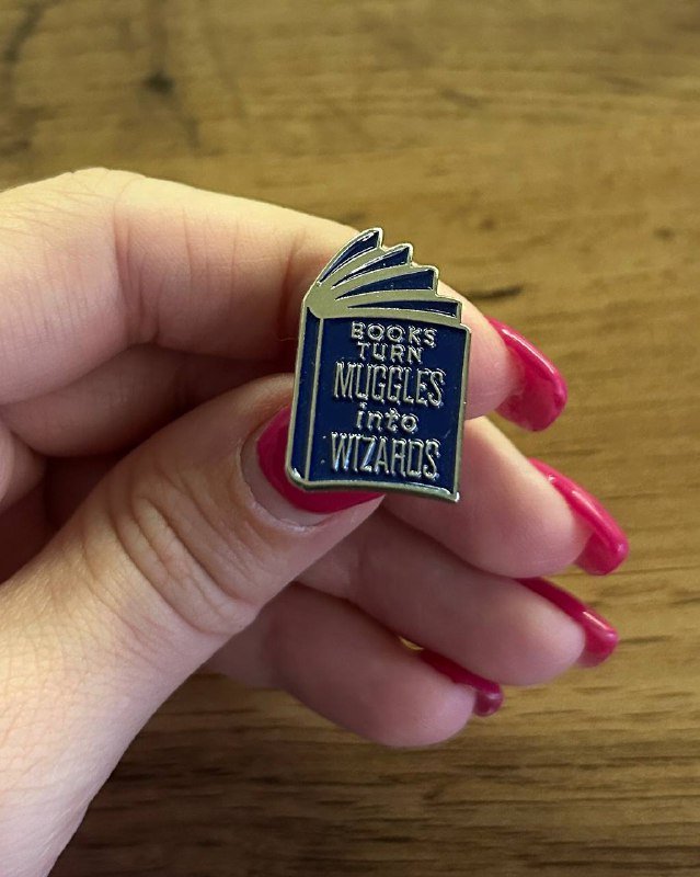 значки, броши, набор значков 2