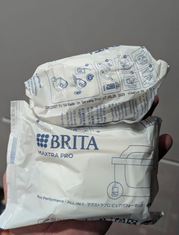 Картриджи Brita Maxtra PRO, кувшин-фильтр Phillips 3.7 л