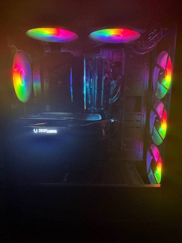 Игровой компьютер, монитор, мышь, клавиатура, коврик, наушники, кресло 2