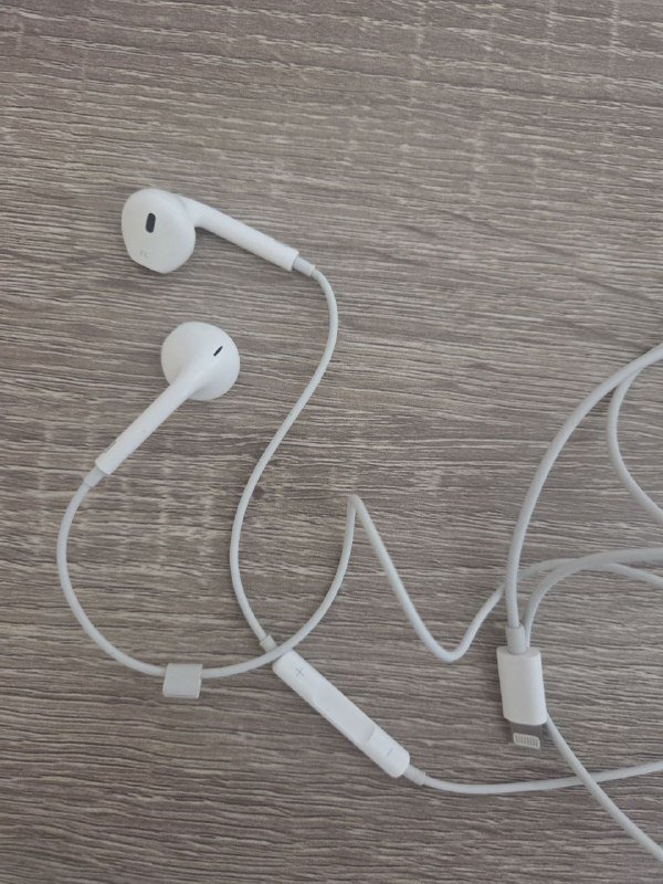 Проводные apple airpods