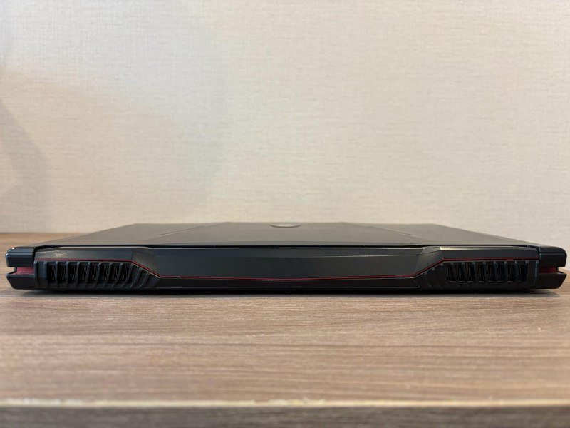 Игровой ноутбук MSI Intel i5, GTX 1050, 32Gb RAM, 240Gb SSD 5